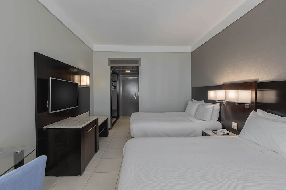 Deluxe, 2 Double Beds