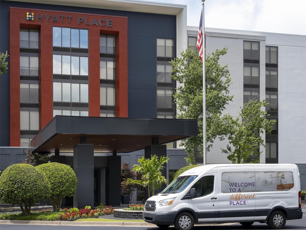 Hyatt Place Roanoke Airport/Valley View Mall 50/56