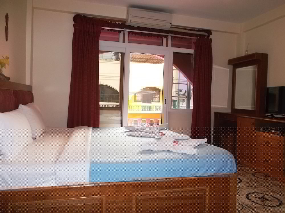 Chaiyapoon Inn 19/67
