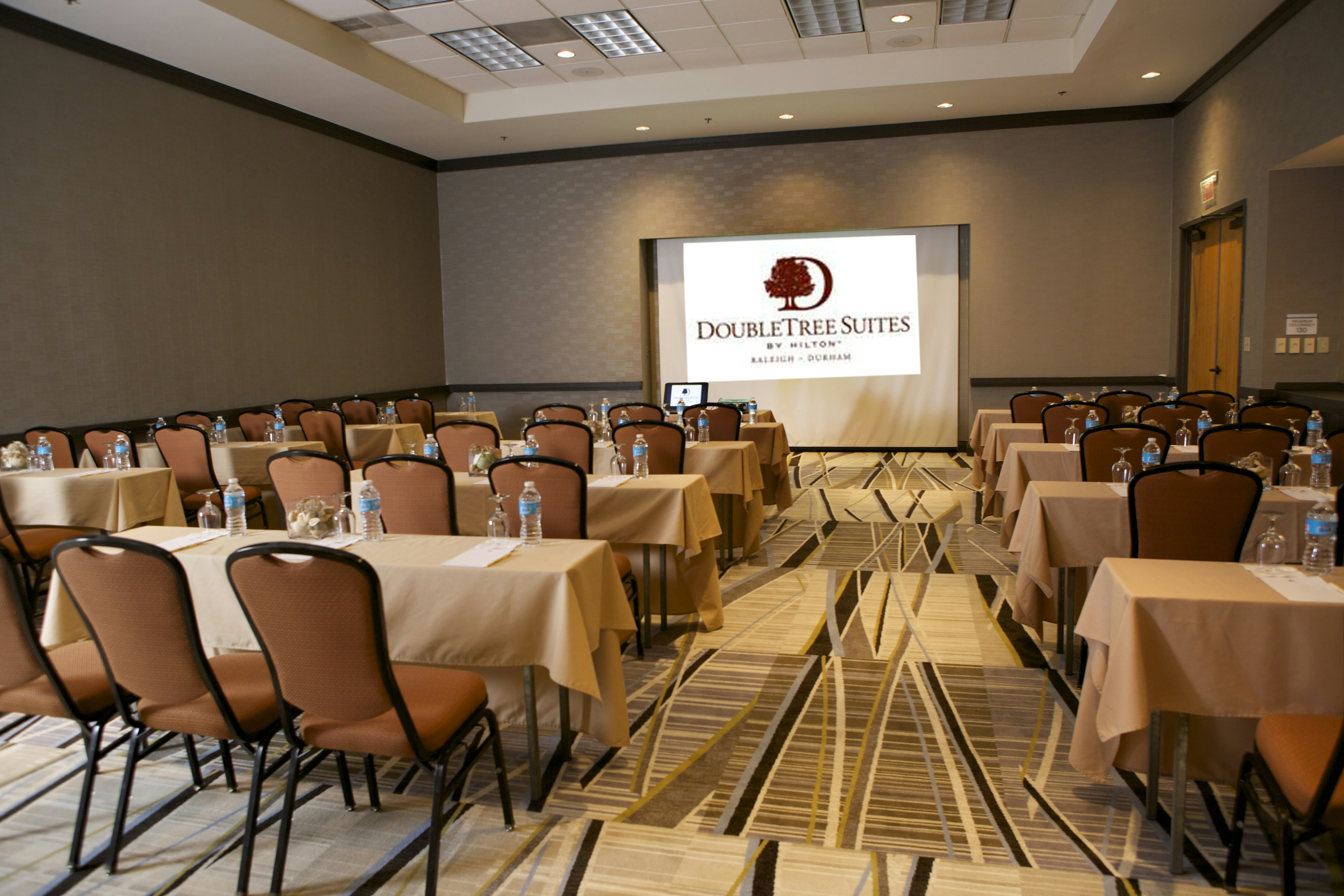 DoubleTree Suites by Hilton Raleigh - Durham 67/82