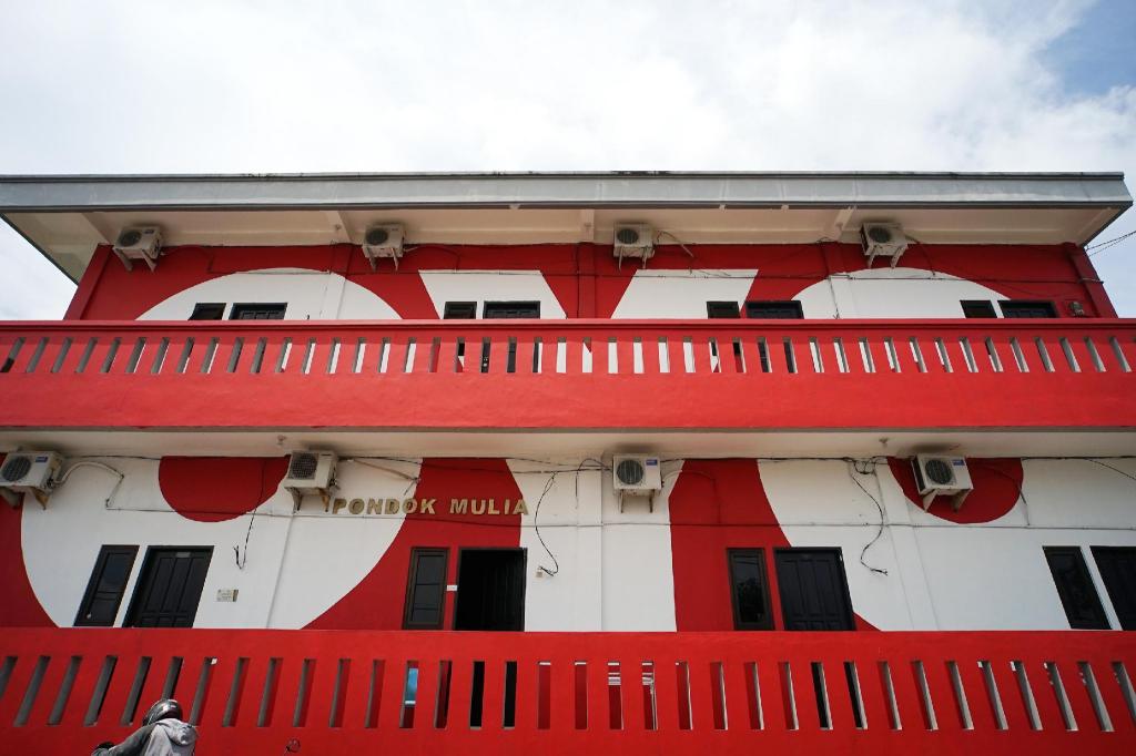 OYO 1034 Pondok Mulia Guest House 1/33
