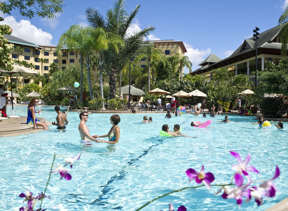 Universal's Loews Royal Pacific Resort 8/56