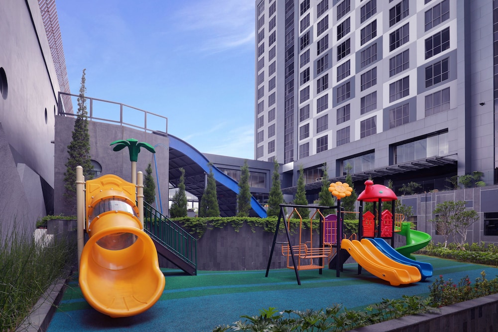 Grand Mercure Malang 62/67