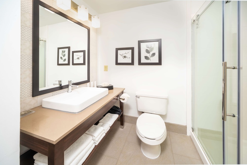 Country Inn and Suites by Radisson Stone Mountain GA 16/48