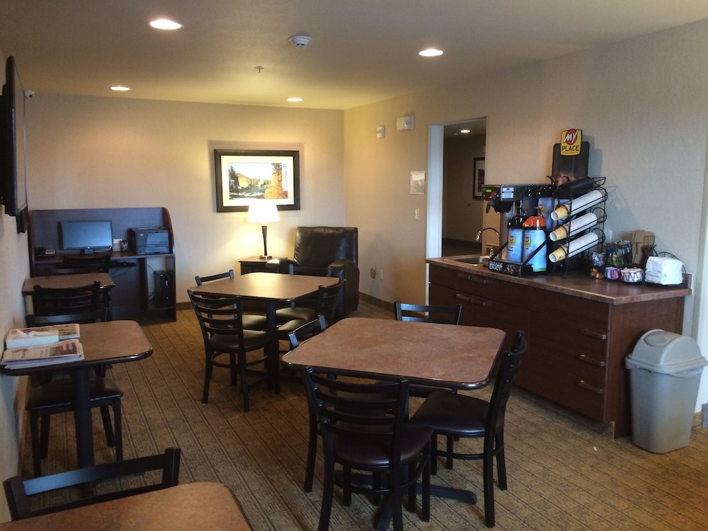 My Place Hotel-Rock Springs, WY 36/41