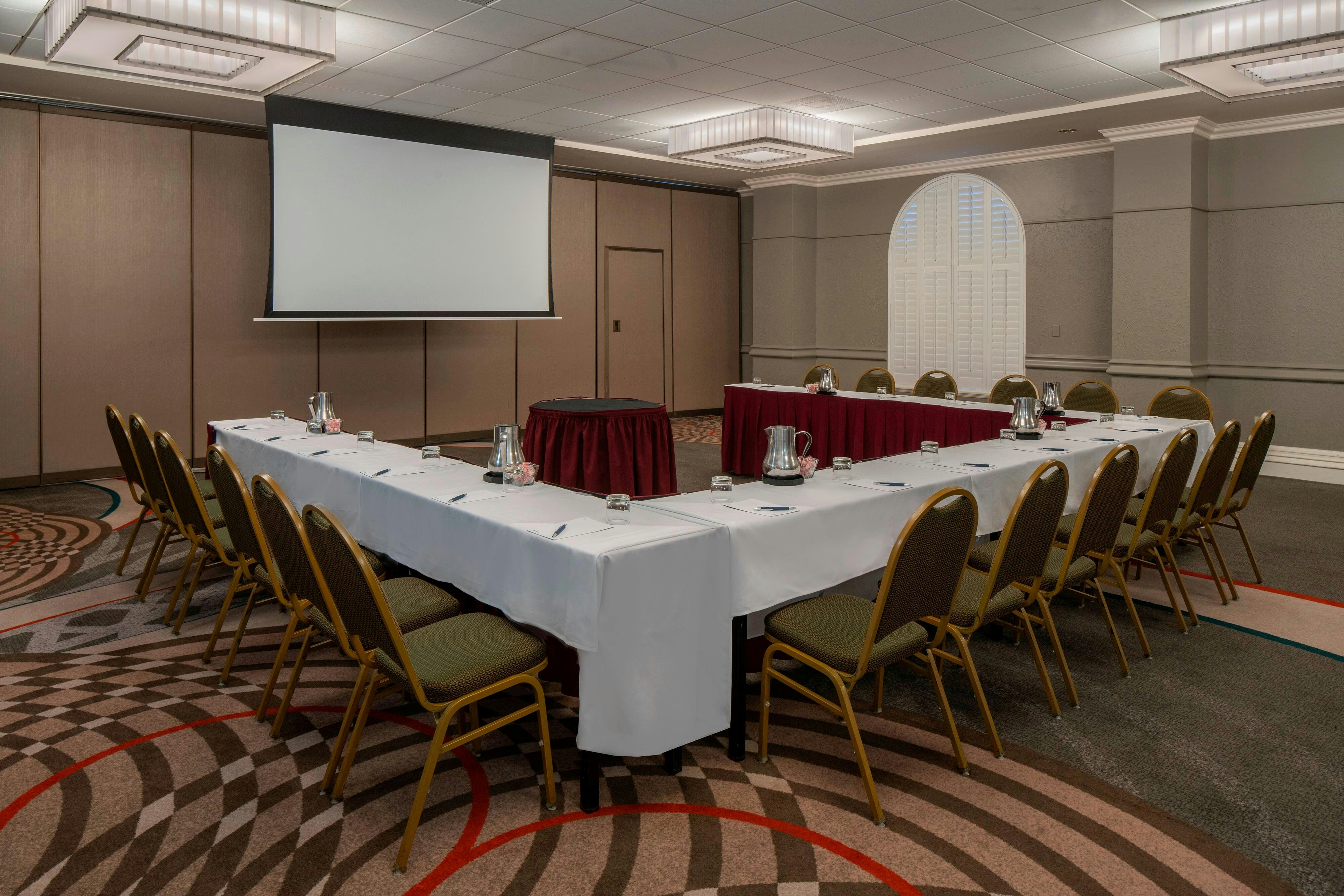 Sheraton Suites Cypress Creek Hotel 39/46