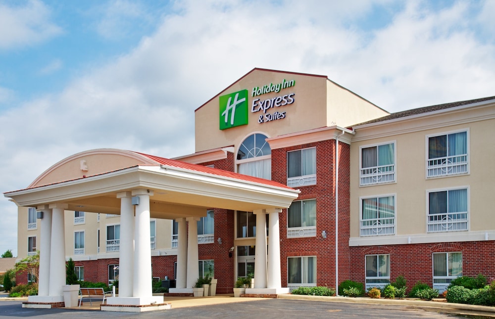 Holiday Inn Express Hotel Suites Natchitoches 3/56
