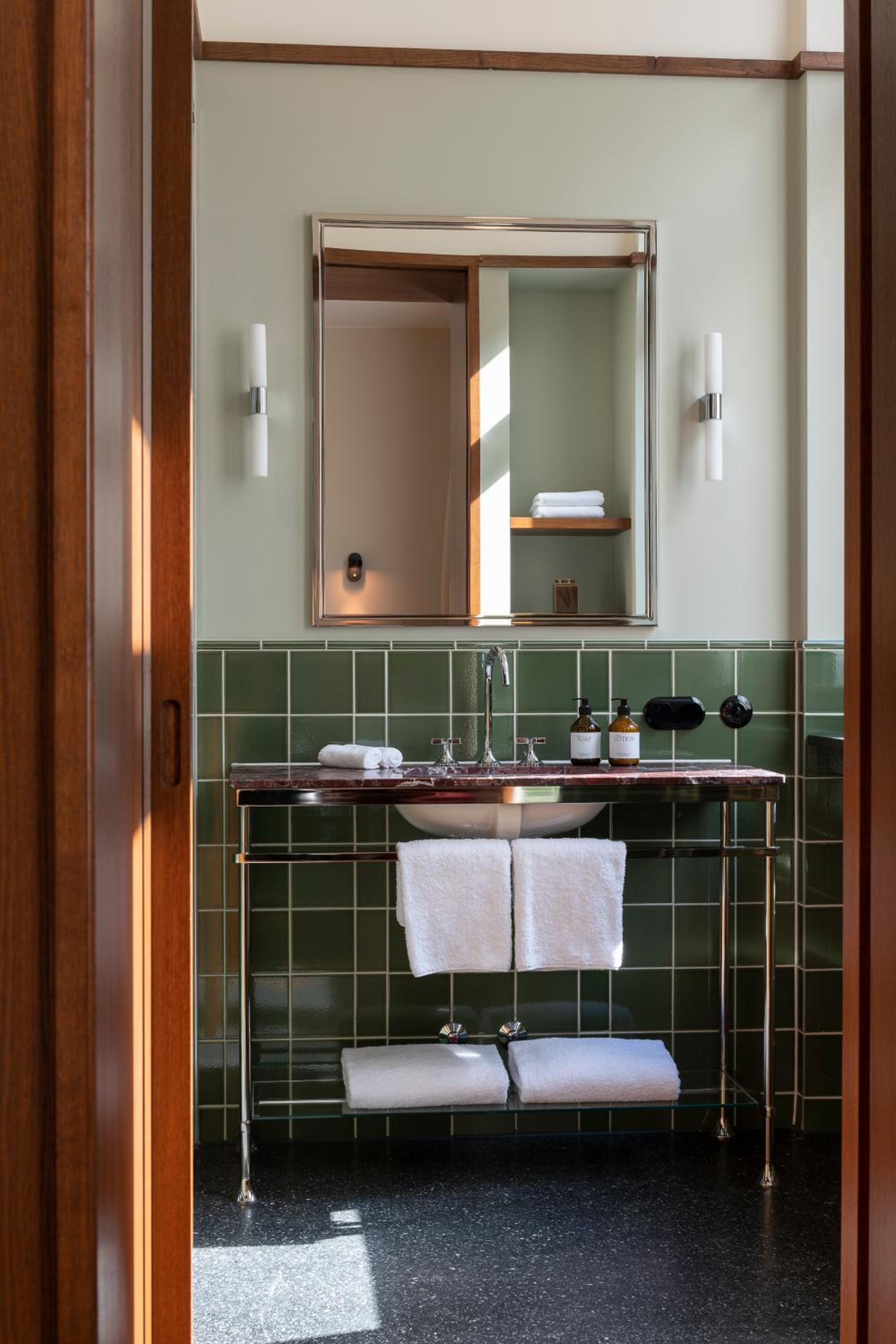 غرفة سوبيريور بسرير مزدوج، Boutique Hotel Chateau Royal 5/6