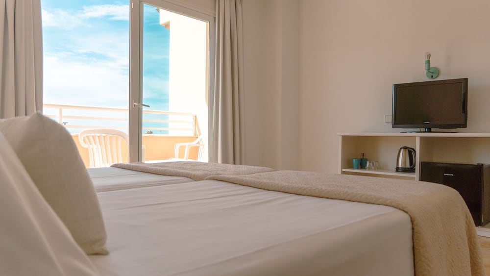 Rosamar Ibiza Hotel 12/42