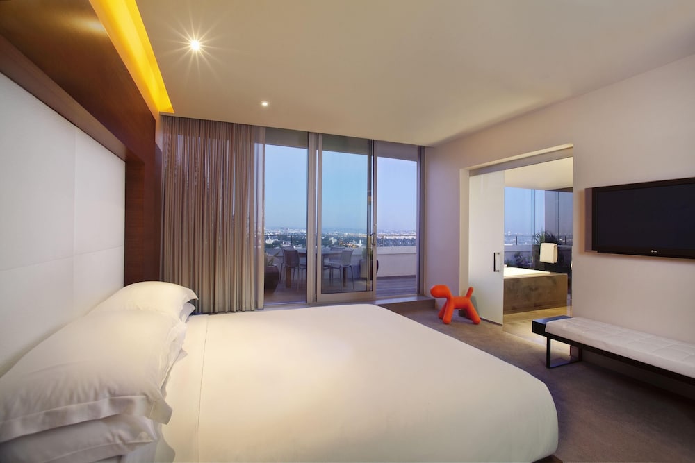 Andaz West Hollywood 23/78