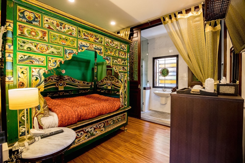 Songkhla Tae Raek Antique Hotel 20/47