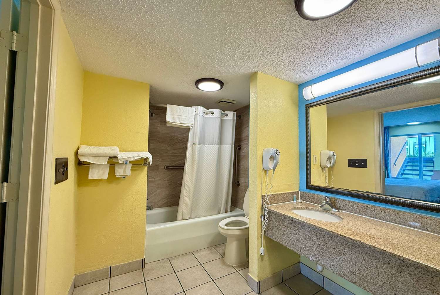 Days Inn By Wyndham Ruther Glen Kings Dominion Area 18/21