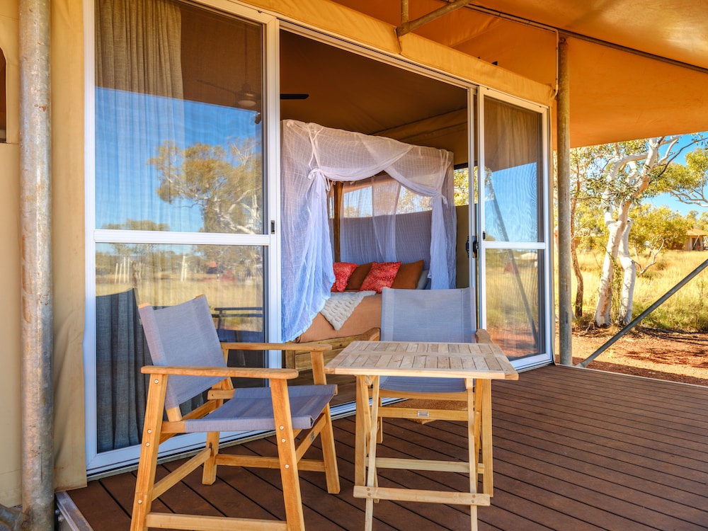 KARIJINI ECO RETREAT. 42/63