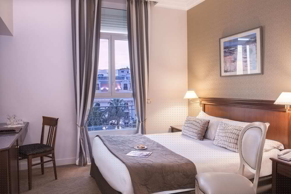 Hotel West End Nice 19/71
