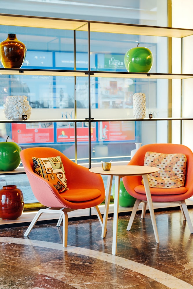 Mercure Porto Centro Santa Catarina 55/81