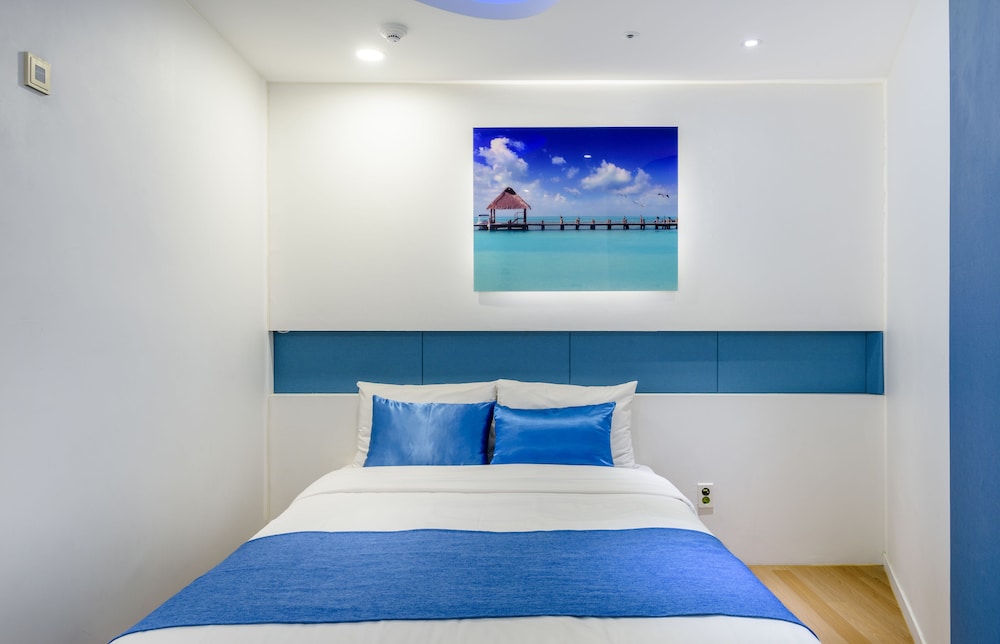 Aimi Jeju Beach Hotel 33/44