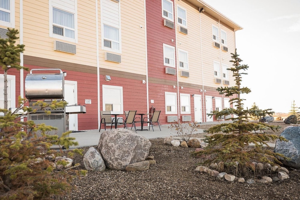 Days Inn by Wyndham Lamont 44/50