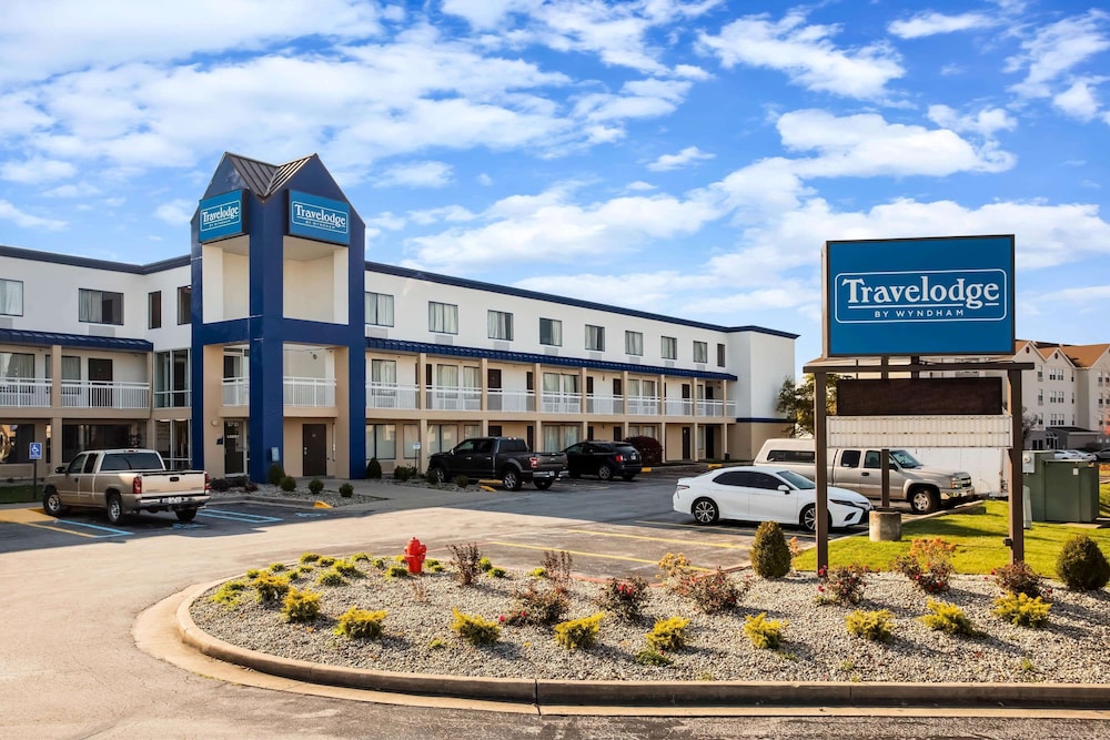 Travelodge By Wyndham Fort Wayne North 26/38