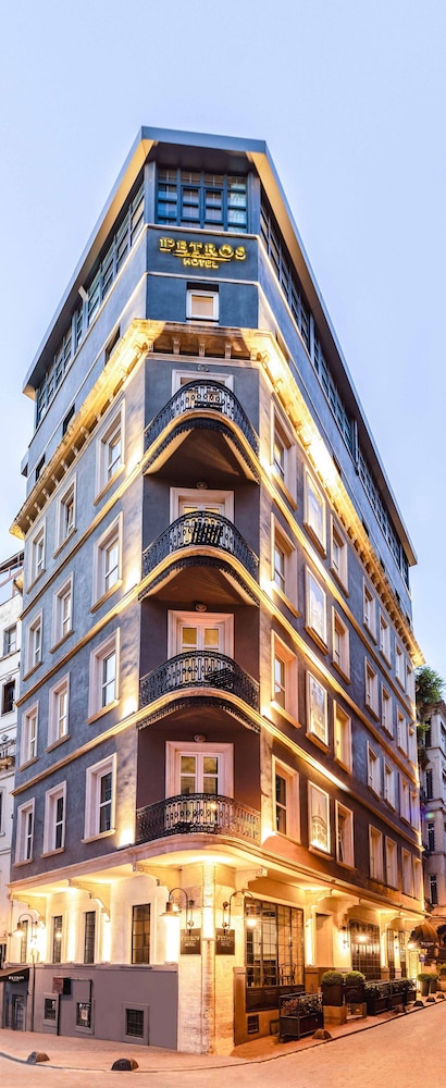 Petros Hotel 3/50