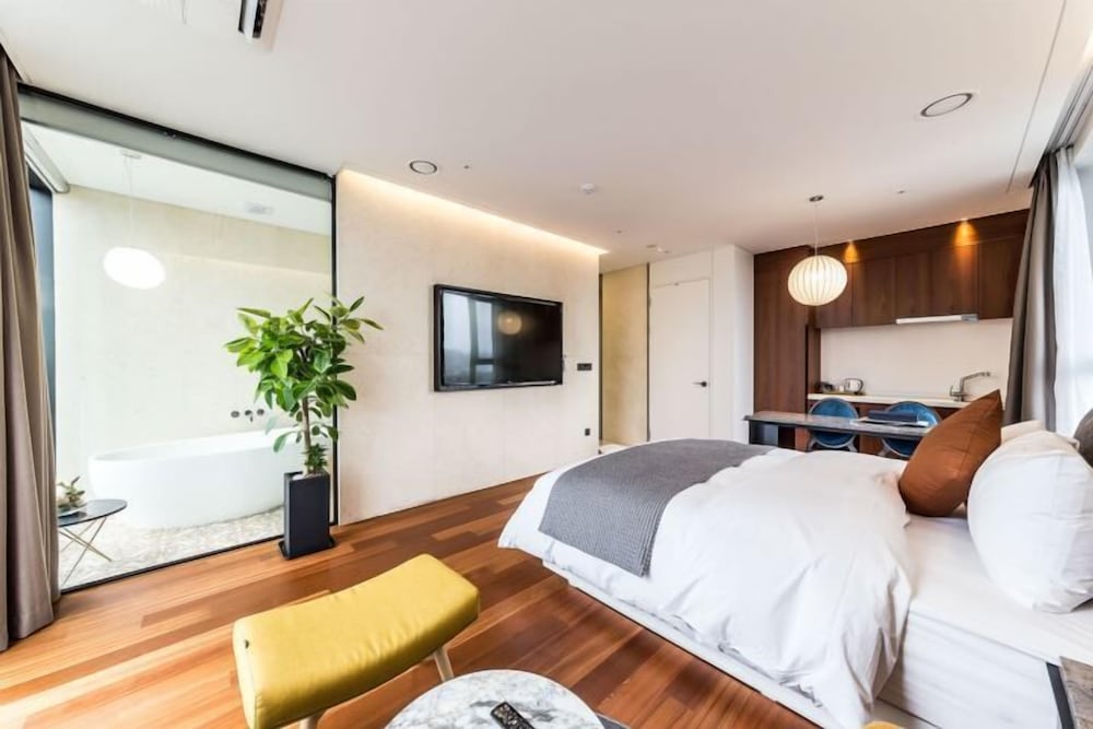 Hotel Bay 204 Dobong 27/72