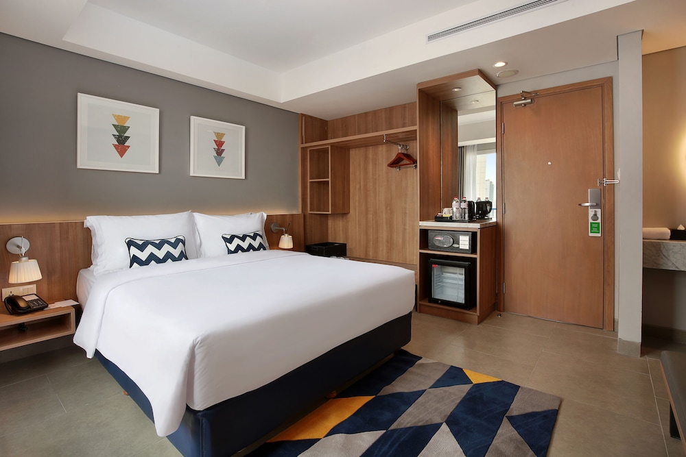Swiss-Belinn Simatupang 26/57