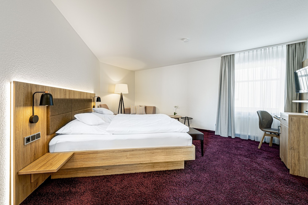 Landhotel Buller 7/46