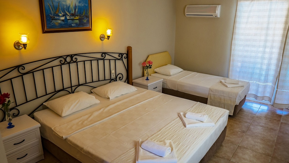 Alados Otel 16/50