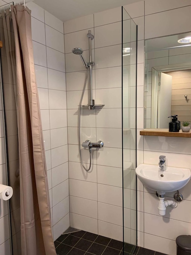 Hamar Hostel Vikingskipet / Vikingskipet Apartments 42/49
