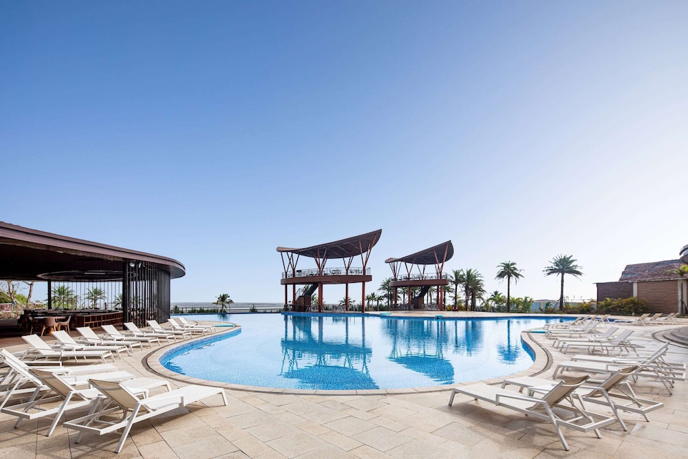 Days Hotel by Wyndham Fangchenggang Bailang Beach 25/25