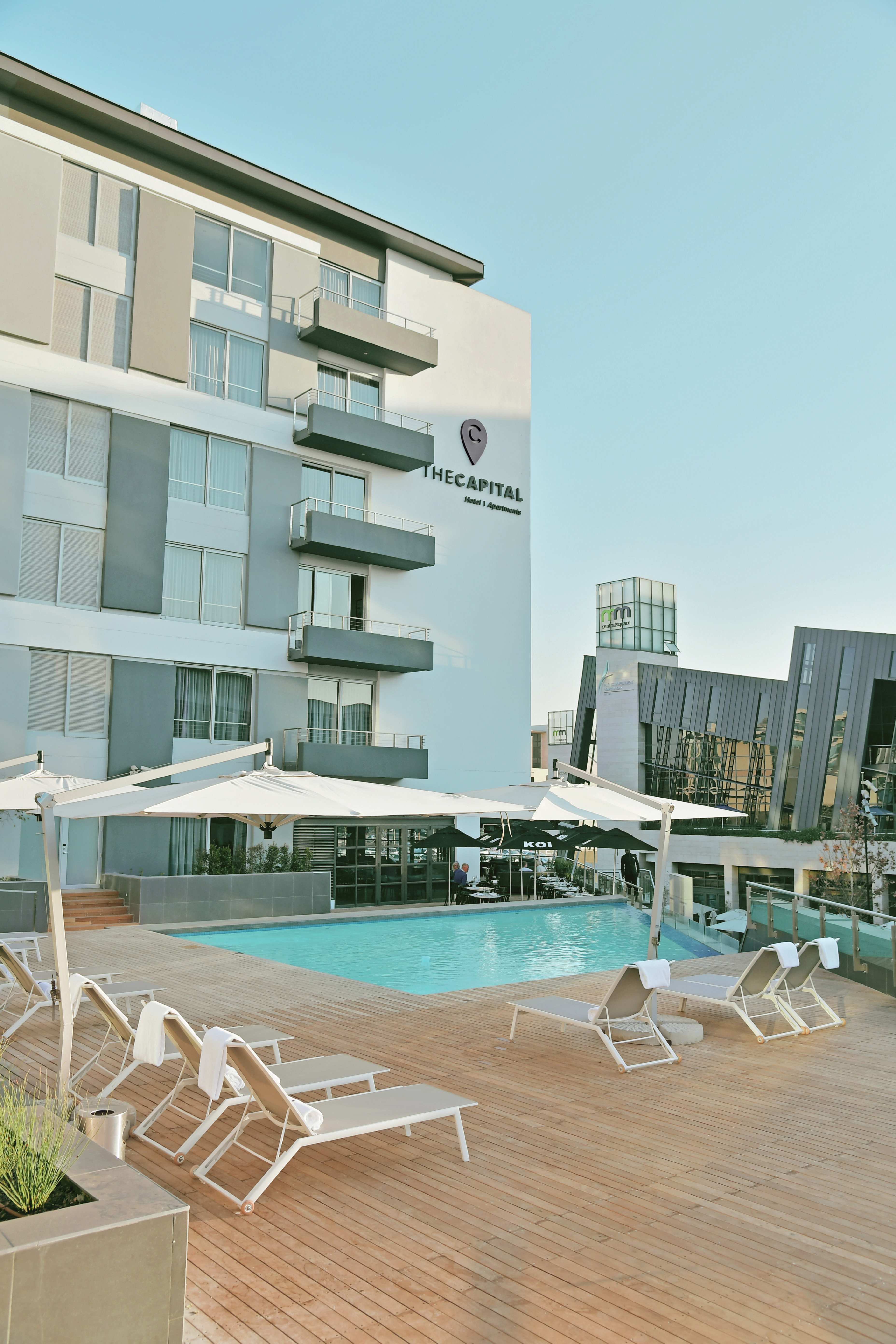 THE CAPITAL MENLYN MAINE 57/60