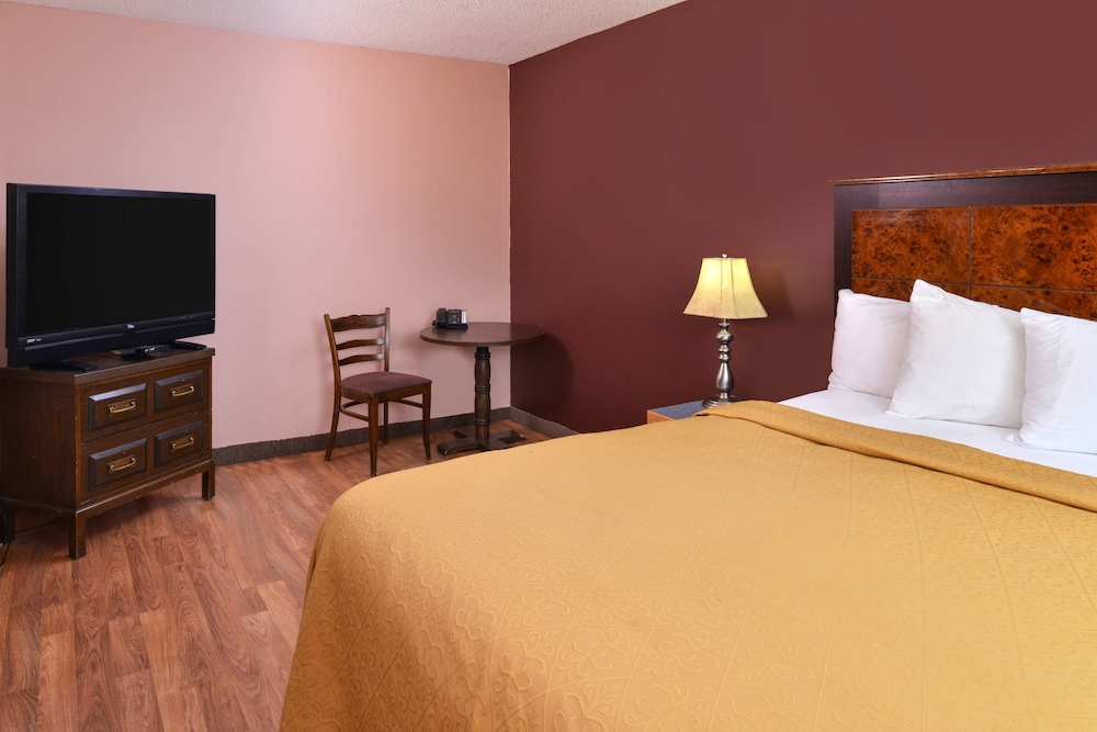 Canadas Best Value Inn Suites Castlegar 13/38