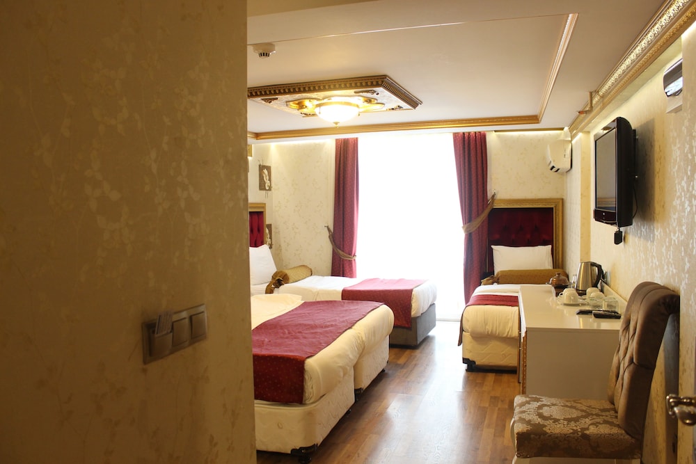 Marmara Deluxe Hotel 52/72