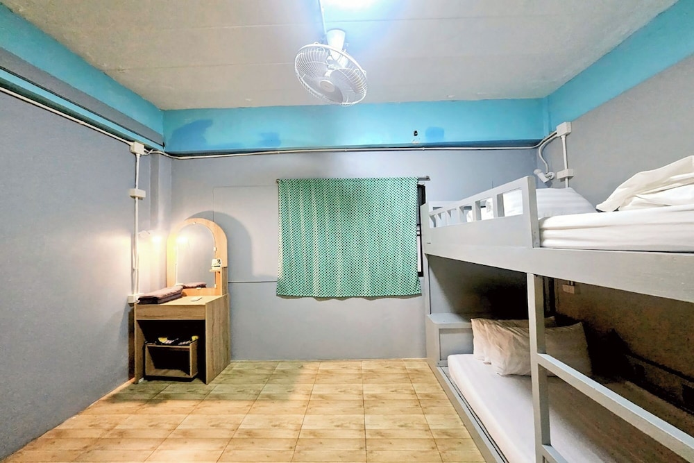 Me U Hostel - Adults Only 31/53