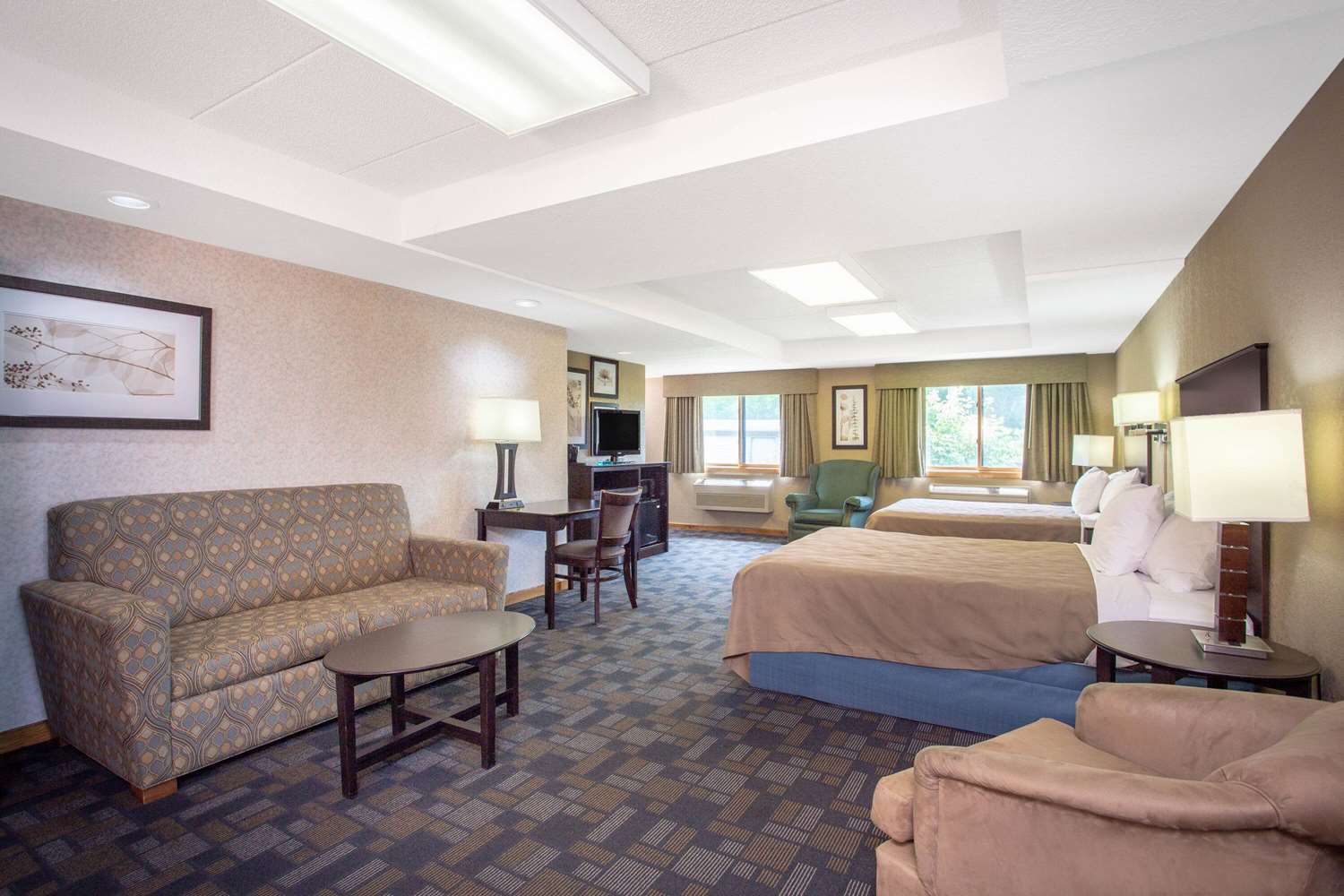 Americinn By Wyndham Hayward 15/18