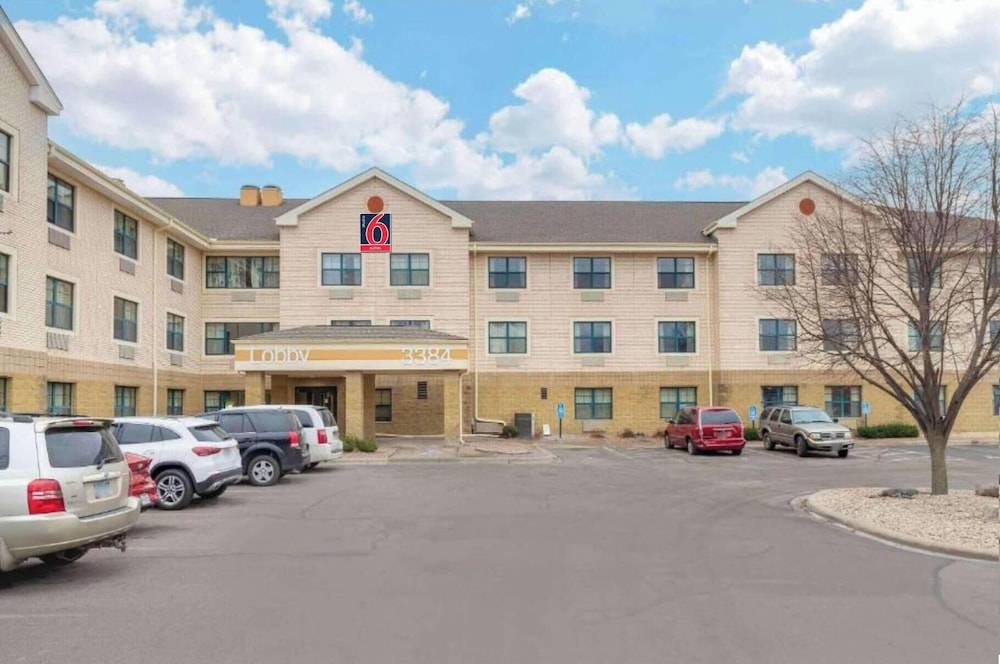 Studio 6 Extended Stay Minneapolis Airport Eagan MN 48/57