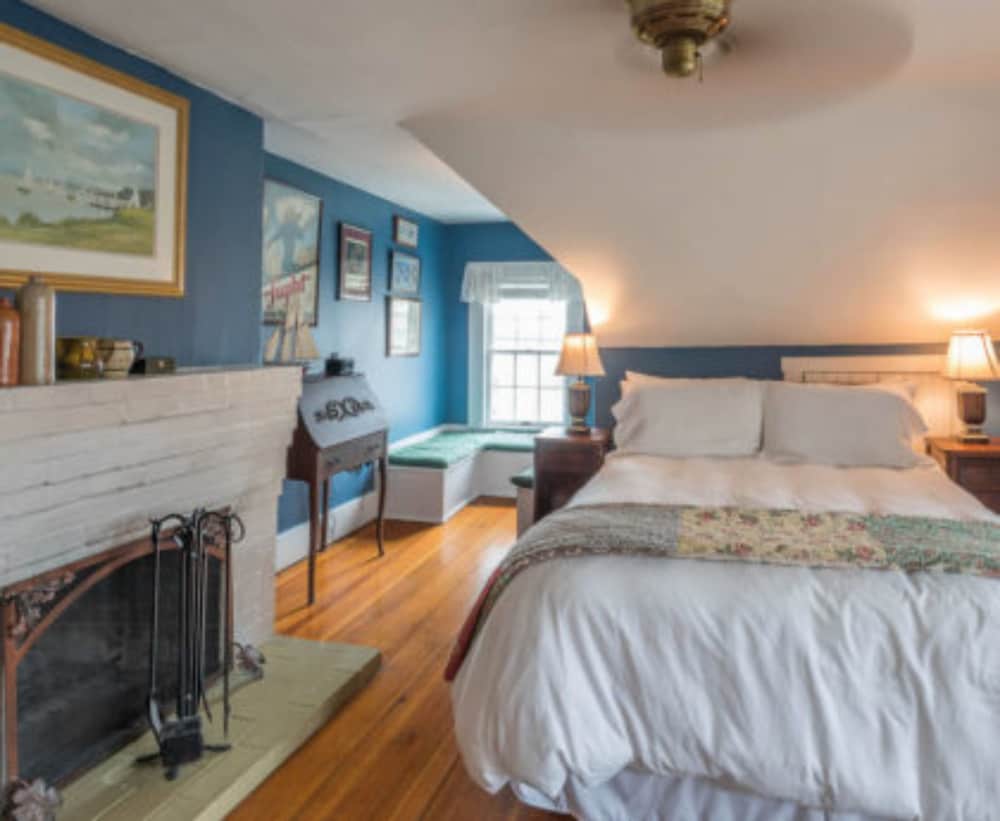 Snug Cottage 16/50