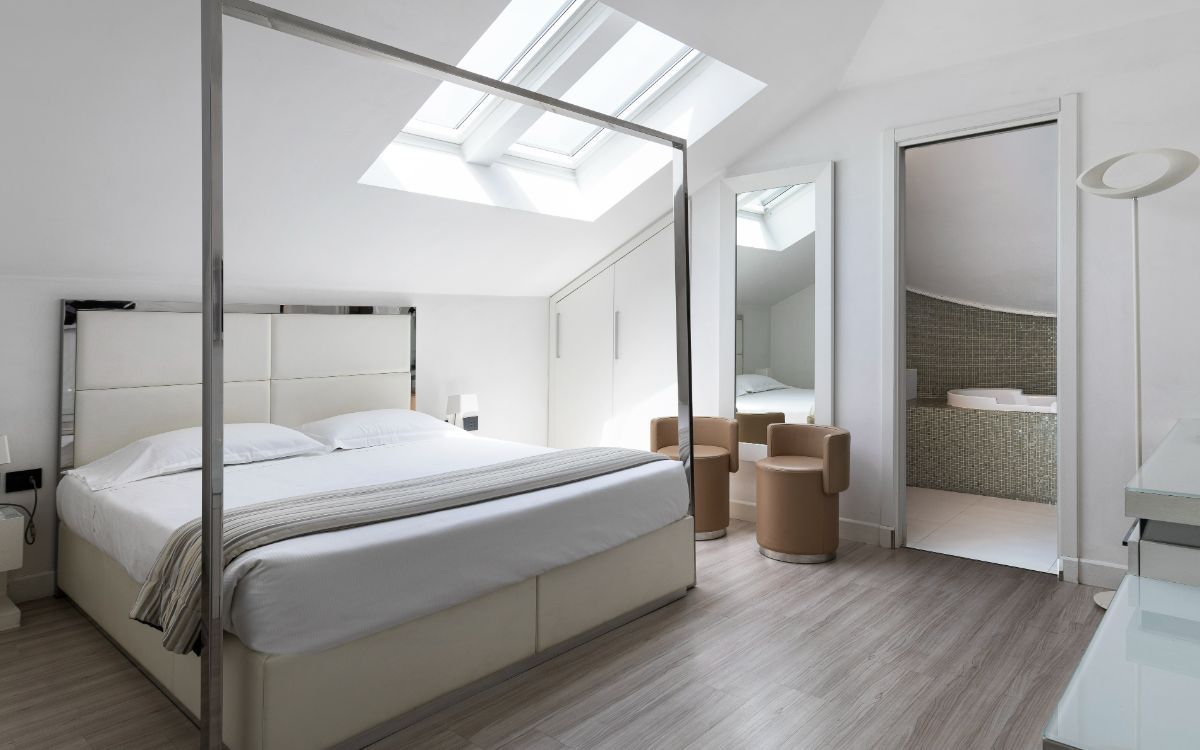 Romantic, Double Bed, Attic