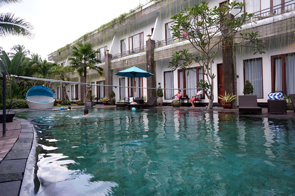 Ubud Raya Boutique Hotel 10/66