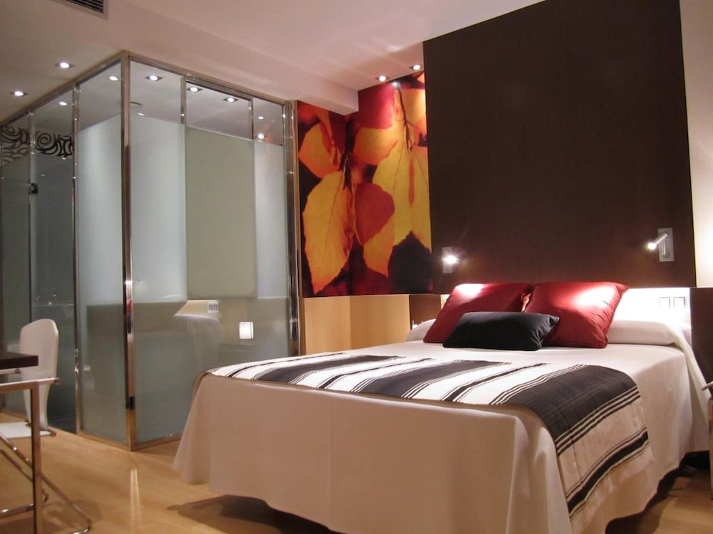 Hotel Via Gotica 17/44