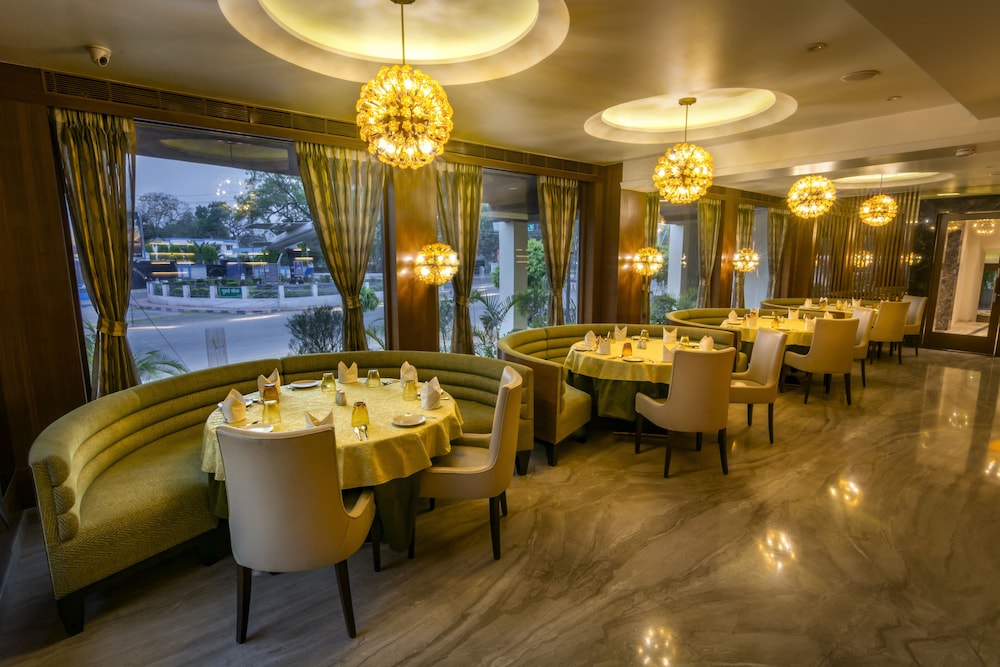 The India Benares 13/16