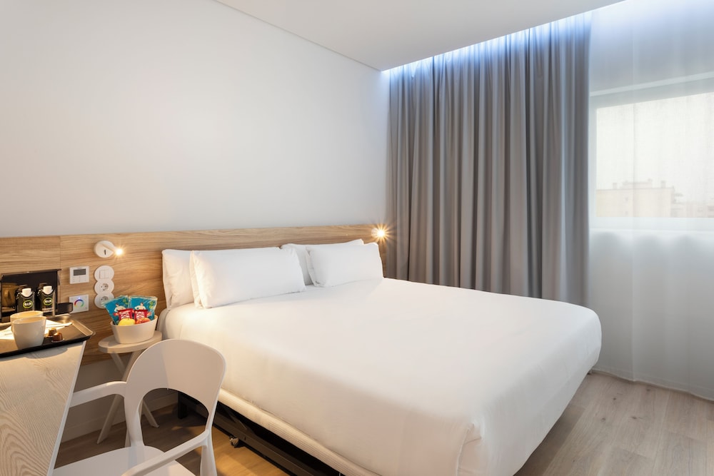 B&B HOTEL Olhao Algarve 8/20