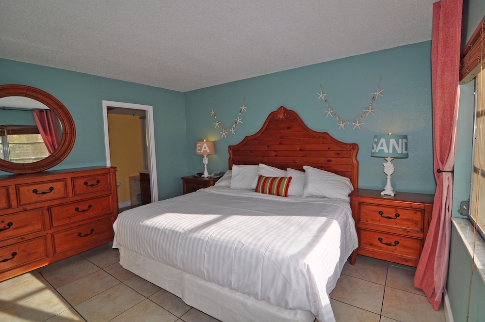 Lido Islander Inn And Suites 9/56