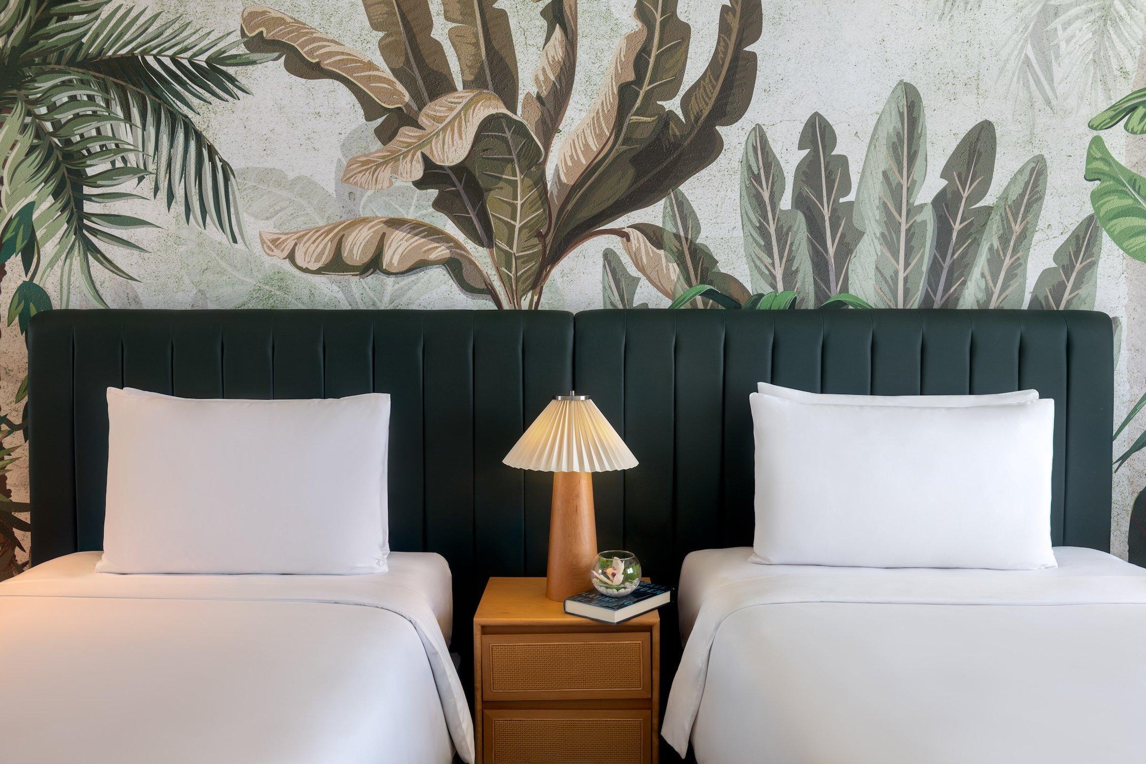 غرفة ديلوكس بسريرين منفصلين بإطلالة، Yas Plaza Mangroves by IHG 3/3