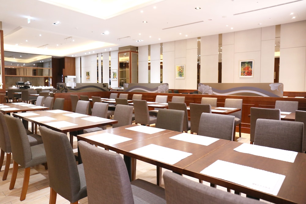 Tainan Fushin Hotel 53/64