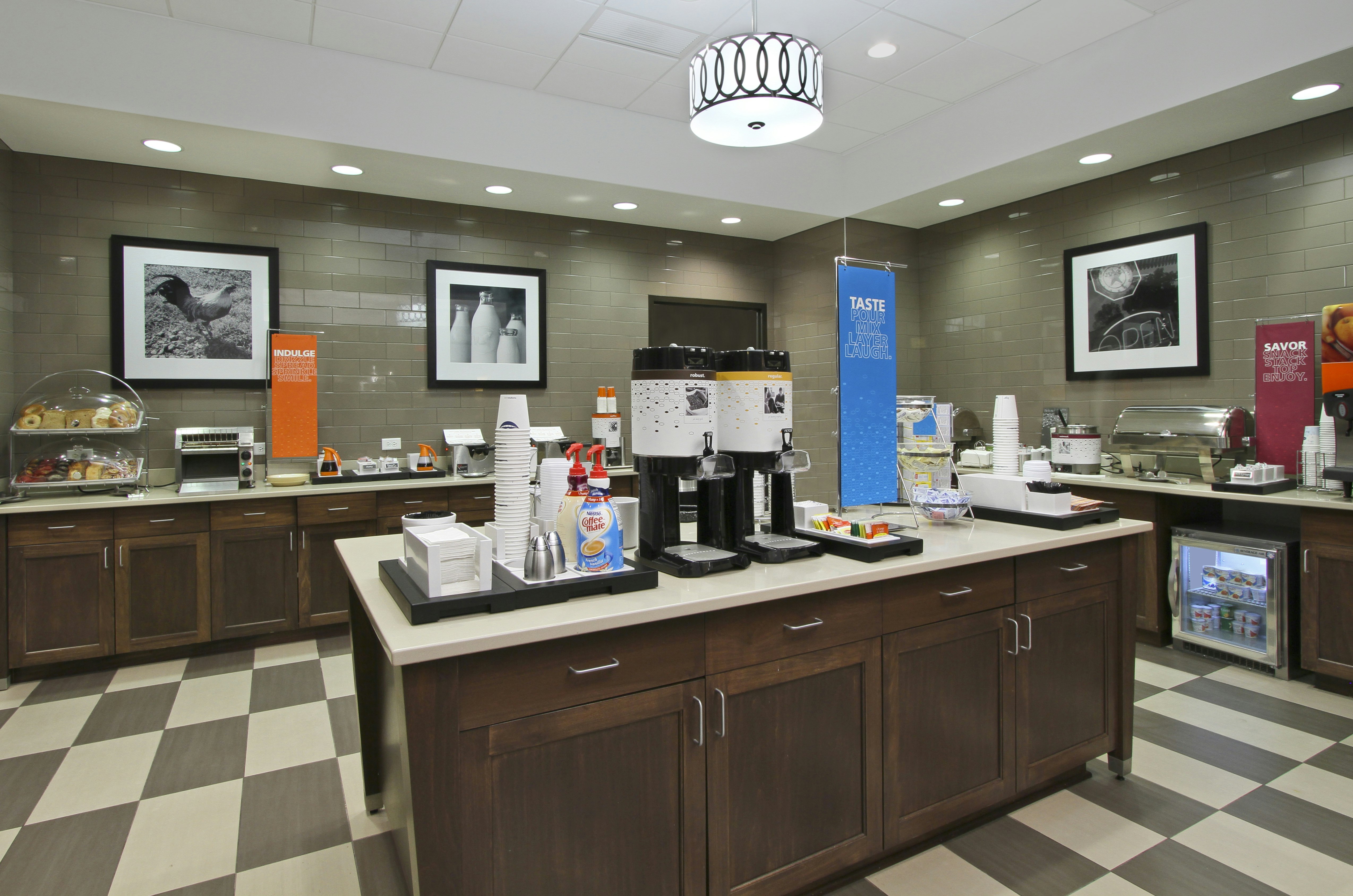 Hampton Inn And Suites Columbus/University Area 11/81
