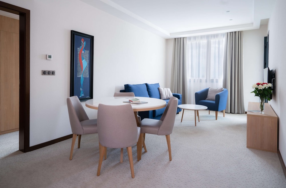 Golden Tulip Royaume 26/41