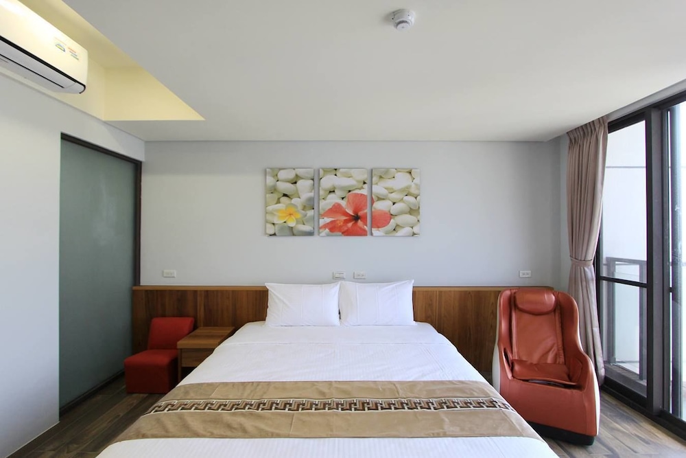 Apause Hotel 7/45