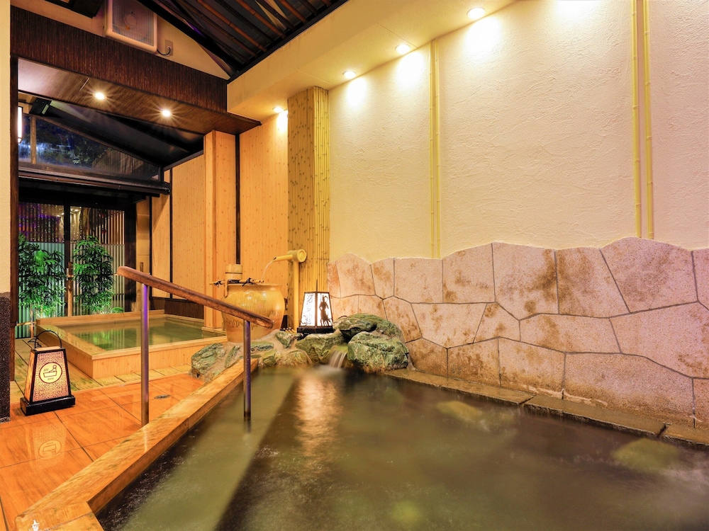Hotel New Wakasa 56/74