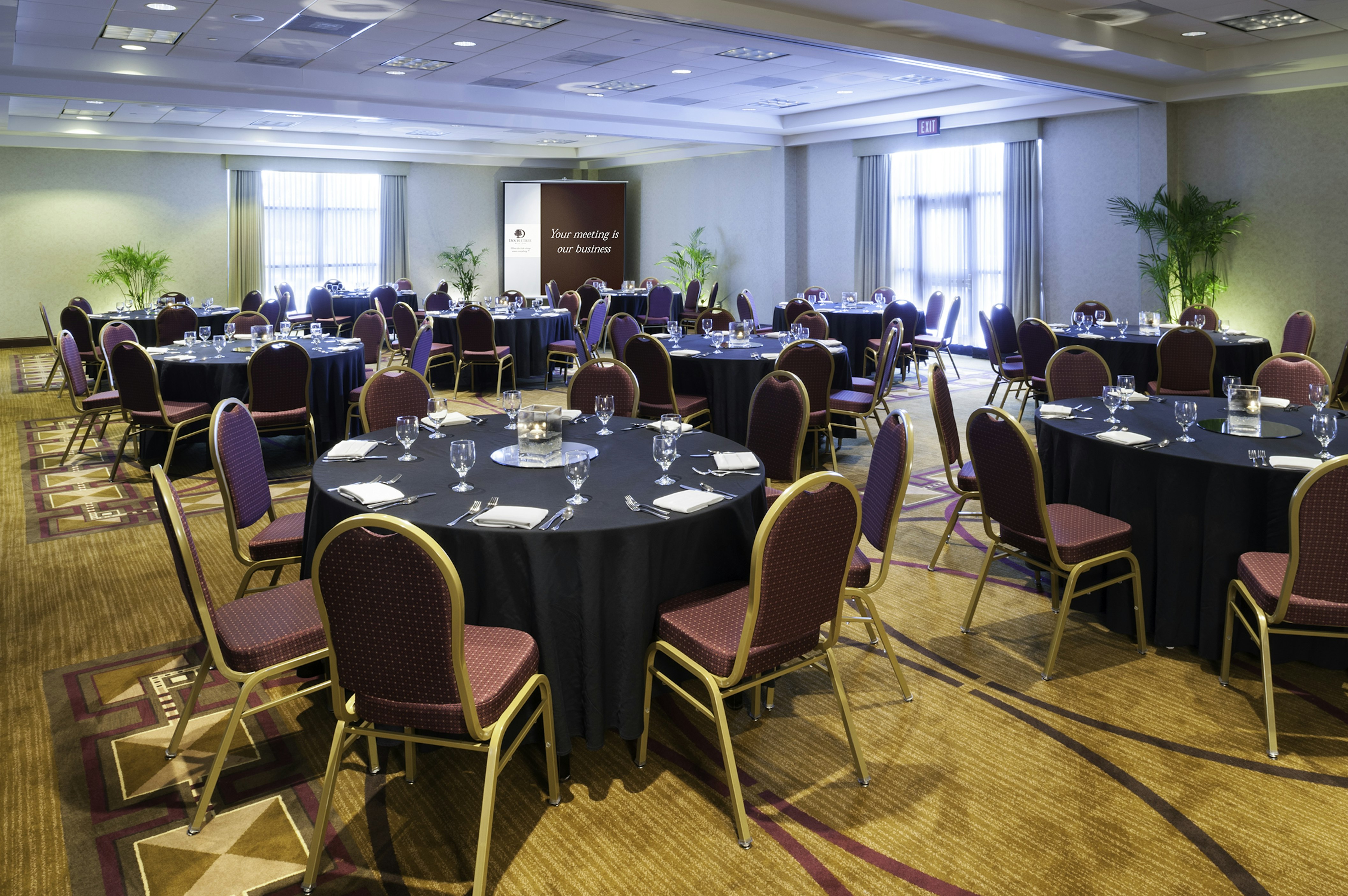 Doubletree By Hilton Milwaukee 46/58