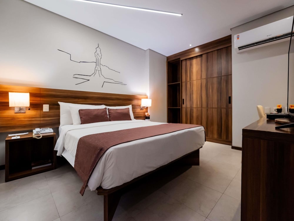 Mercure Belem Boulevard 23/75